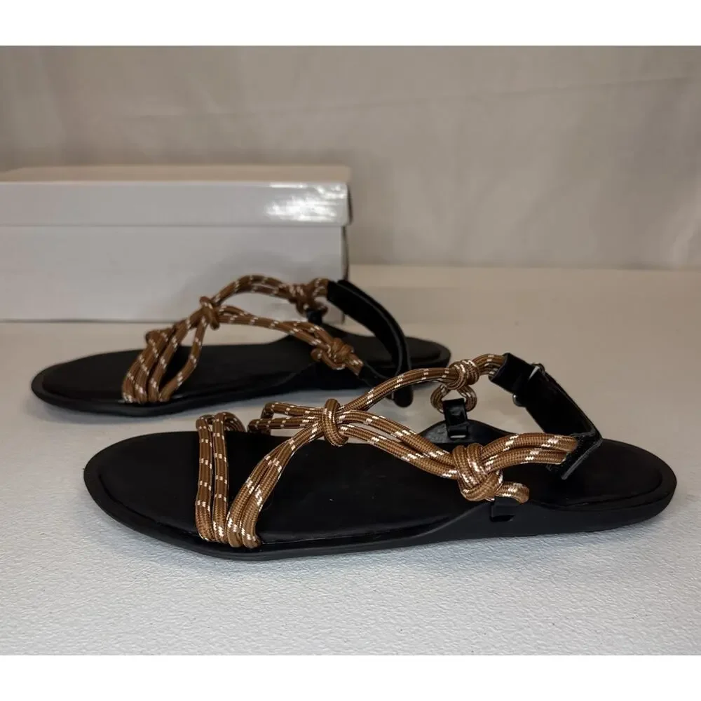 Unbranded these women